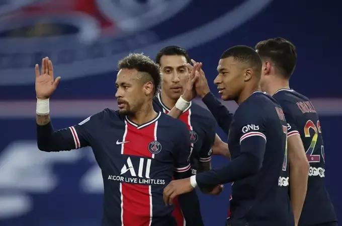  布雷斯特爆冷击败豪门，法甲黑马传奇仍在续写